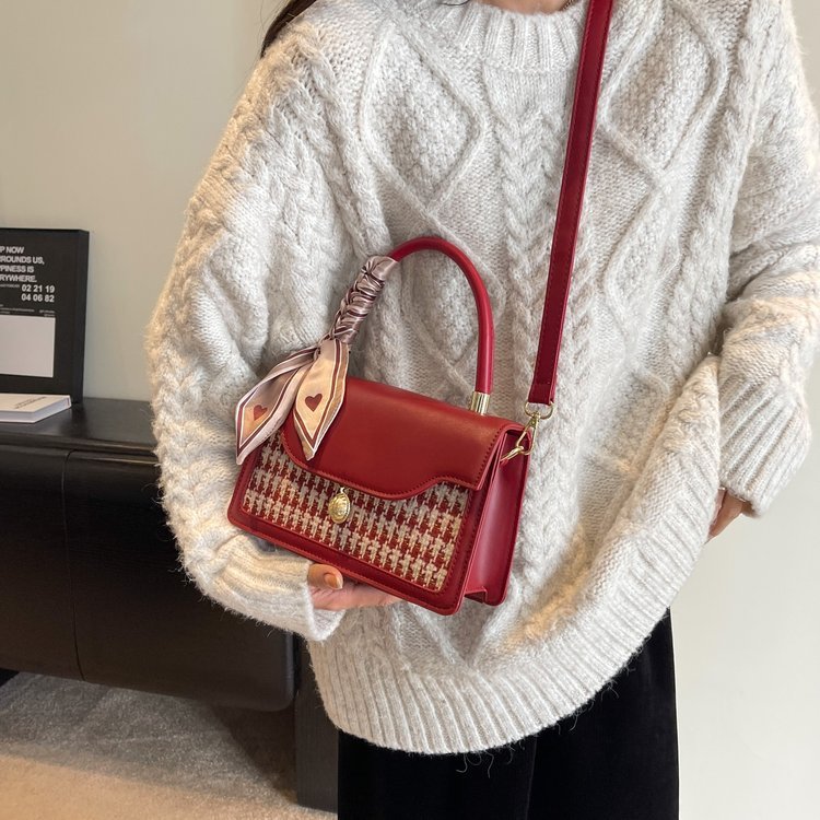 Woolen Texture Shoulder Small Square Bag