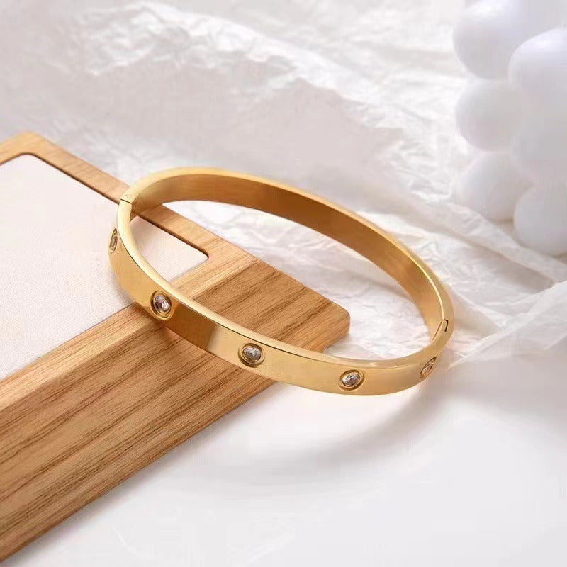 Bracelet with advanced feel, home bracelet with versatile fashion accessories, light luxury bracelet